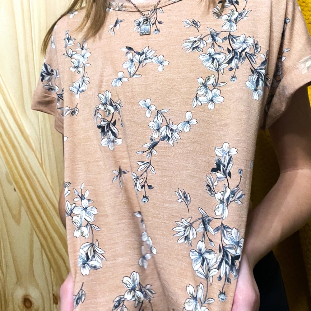 Floral top - Picture 6 of 9